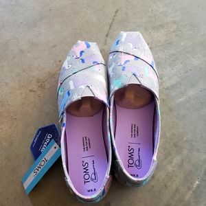 NWT Tom's Alpargata Unicorn Stars sz 6.5